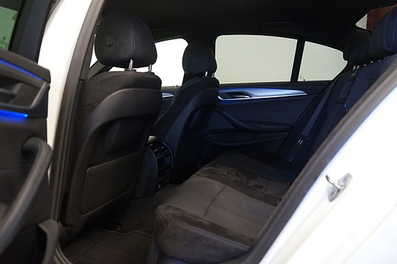 BMW 520d 13 of 15