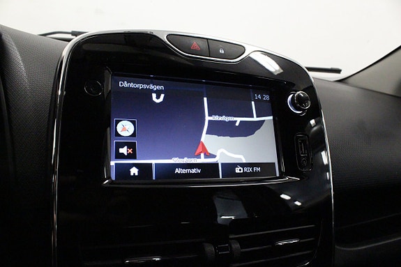 Renault Clio 12 of 14