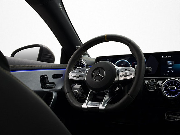 Mercedes-Benz CLA45 29 of 30