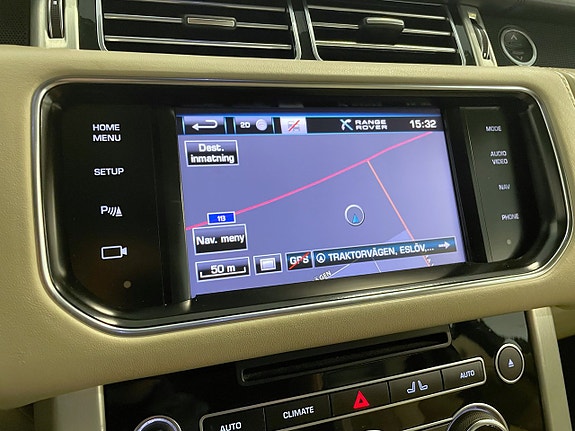 Land Rover Range Rover 11 of 27