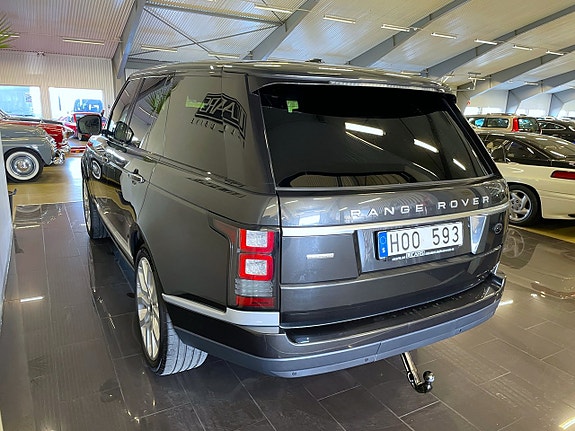 Land Rover Range Rover 5 of 5