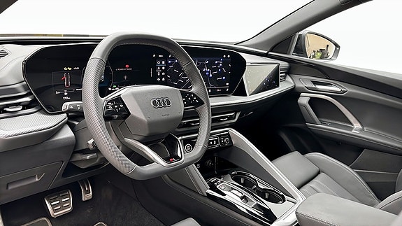 Audi Q5 8 of 18