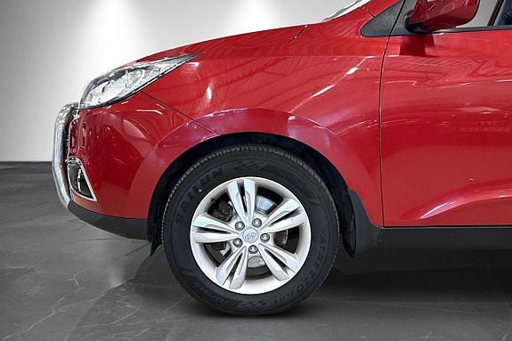 Hyundai ix35 2 of 5