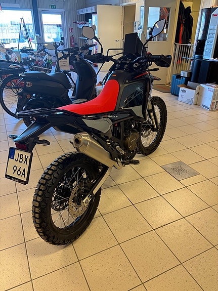 Rieju Aventura Rally 307 3 of 4