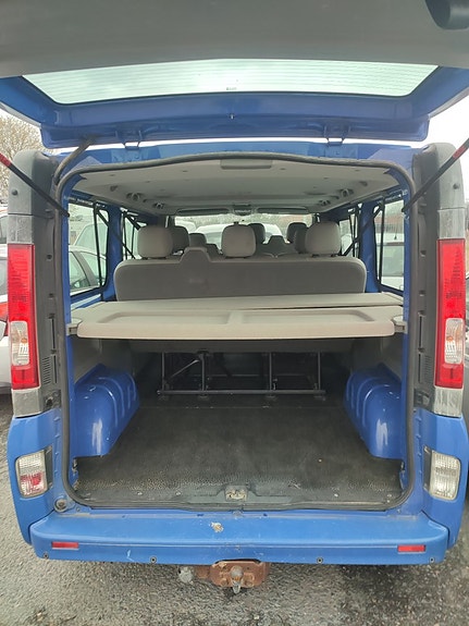 Nissan Primastar 2 of 5