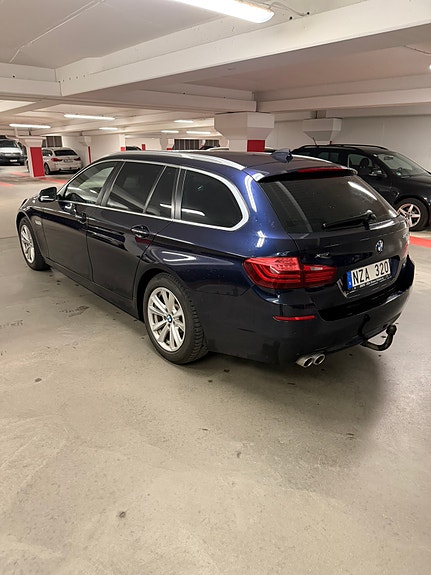 BMW 520d 2 of 5