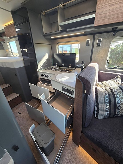 Hymer B-MC T 600 Facelift 13 of 19