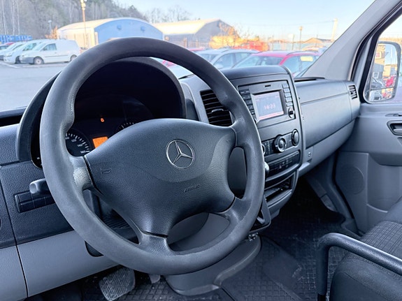 Mercedes-Benz Sprinter 310 8 of 9