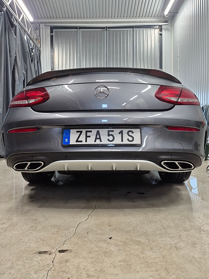 Mercedes-Benz C43 5 of 5
