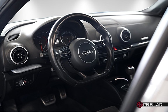 Audi A3 8 of 27