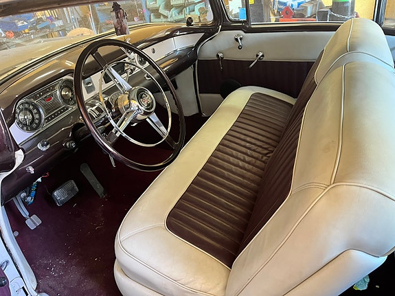 Buick Century 4 of 5
