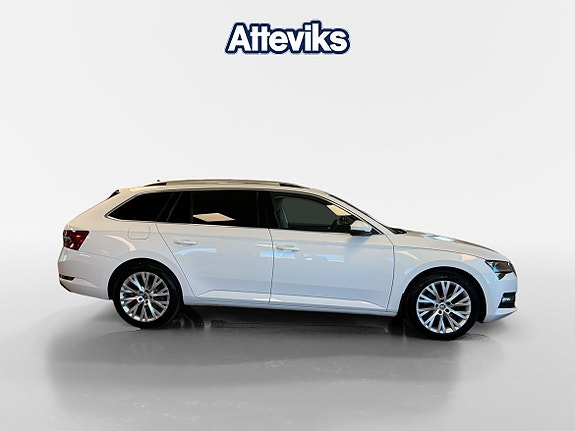 Skoda Superb 2 of 5