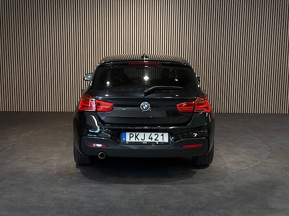 BMW 118d 5 of 5