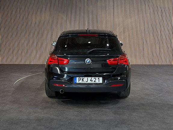 BMW 118d 5 of 5