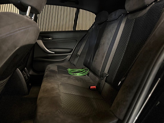 BMW 118d 12 of 20