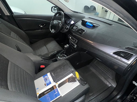 Renault Megane 10 of 15