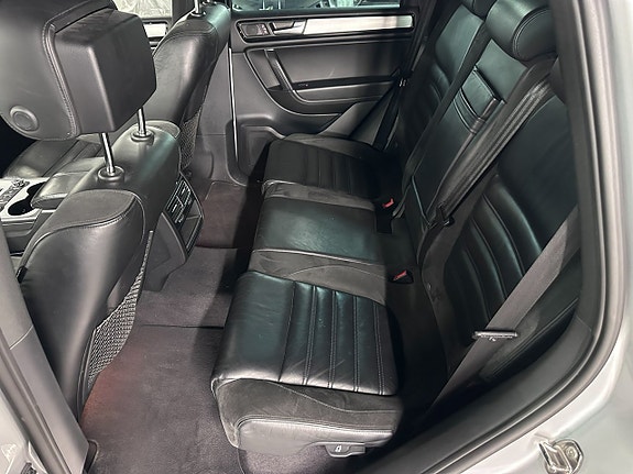 Volkswagen Touareg 27 of 28