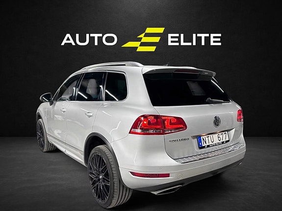 Volkswagen Touareg 3 of 28