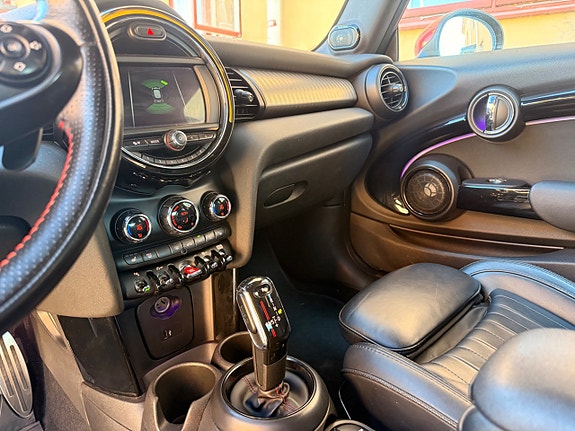 MINI John Cooper Works 17 of 19