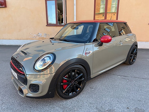 MINI John Cooper Works 8 of 19