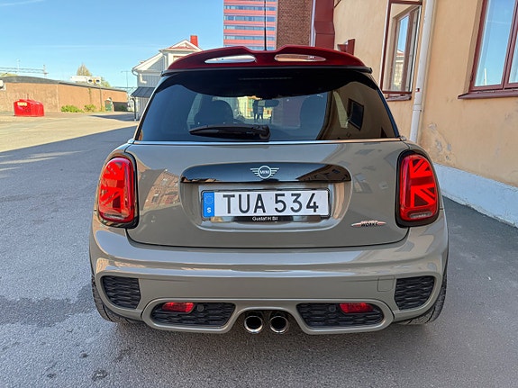 MINI John Cooper Works 9 of 19