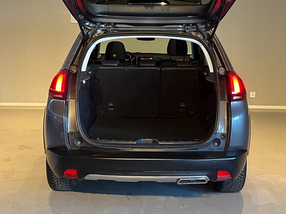 Peugeot 2008 17 of 18