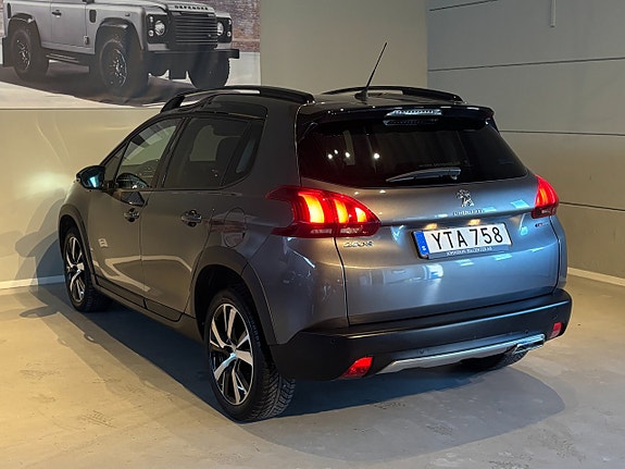 Peugeot 2008 14 of 18