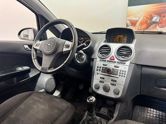 Opel Corsa 2 of 5
