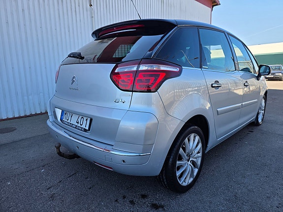 Citroen C4 Picasso 3 of 5
