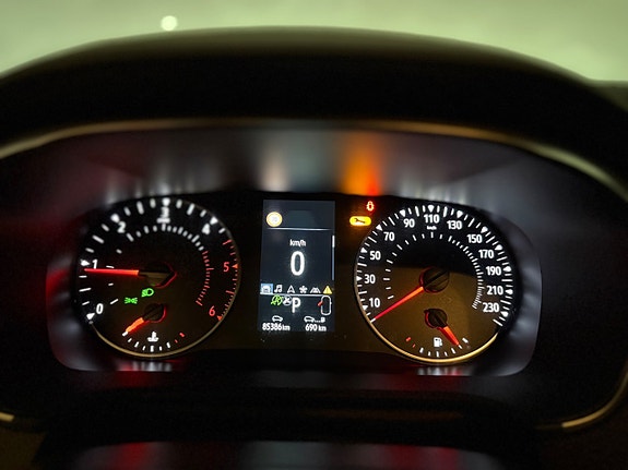 Renault Megane 10 of 12