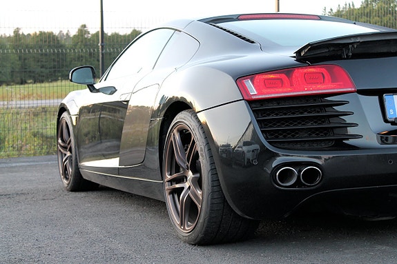 Audi R8 10 of 30