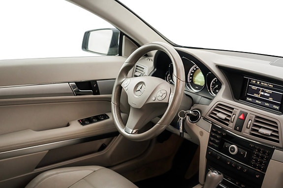 Mercedes-Benz E250 23 of 26