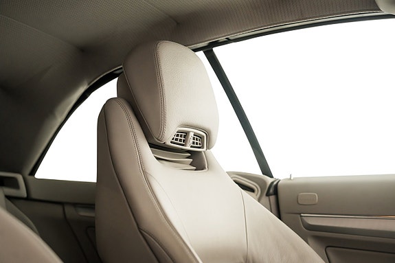 Mercedes-Benz E250 25 of 26