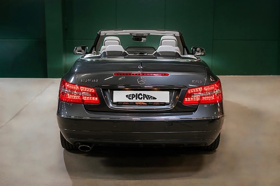Mercedes-Benz E250 6 of 26