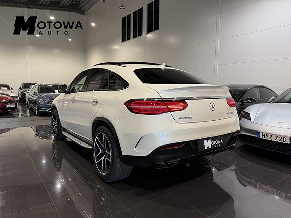Mercedes-Benz GLE43 3 of 27