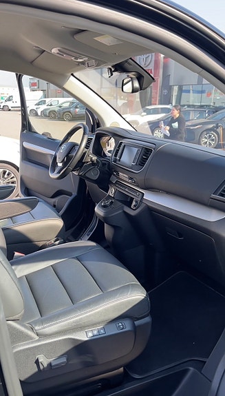 Toyota Proace Verso 3 of 5