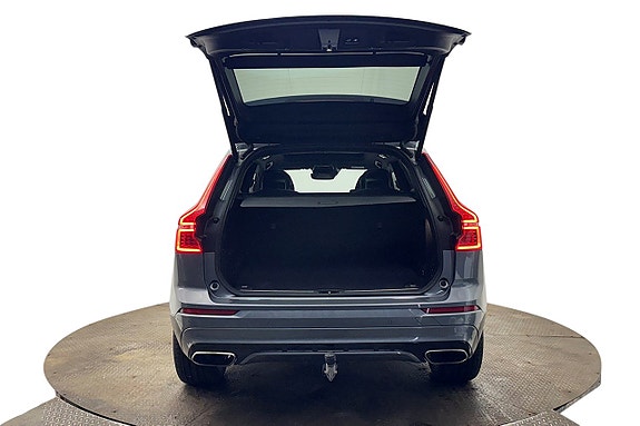 Volvo XC60 7 of 30