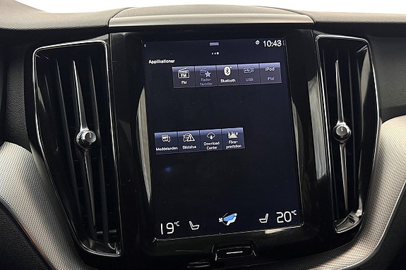 Volvo XC60 26 of 30