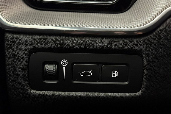 Volvo XC60 29 of 30