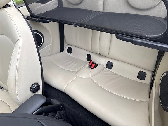MINI Cooper 6 of 25