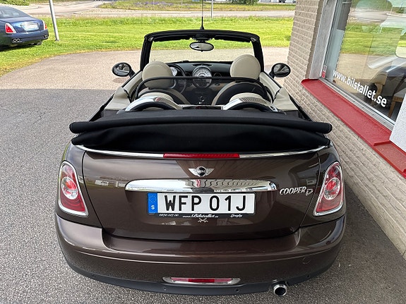 MINI Cooper 10 of 25