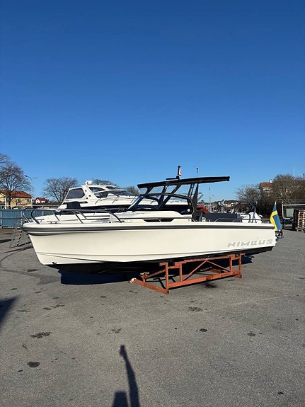 Nimbus T8 T-top  Tender 8