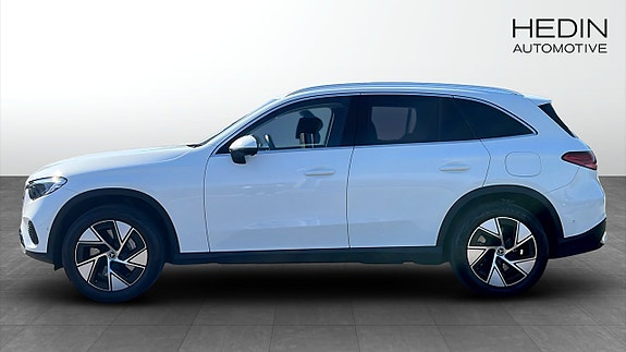 Mercedes-Benz GLC300 e 5 of 5