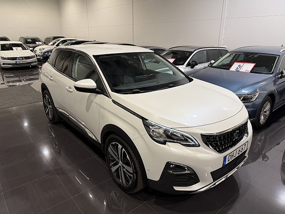 Peugeot 3008 4 of 5