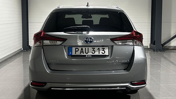 Toyota Auris 3 of 11