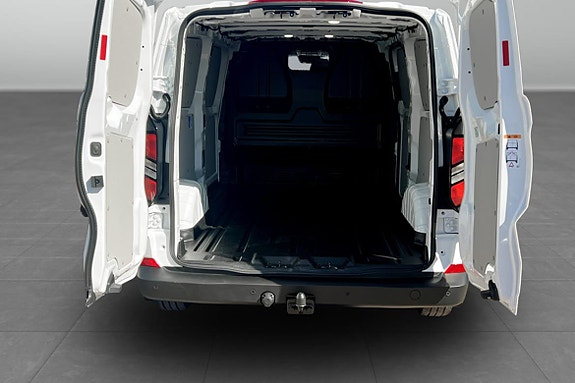Ford Transit Custom 10 of 10