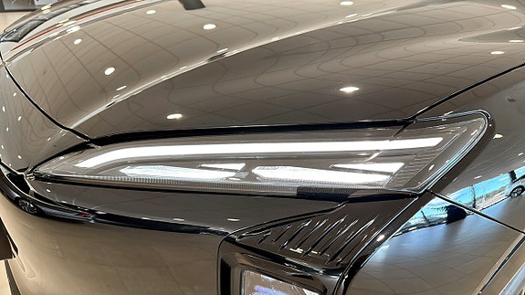 Hongqi EHS7 19 of 26