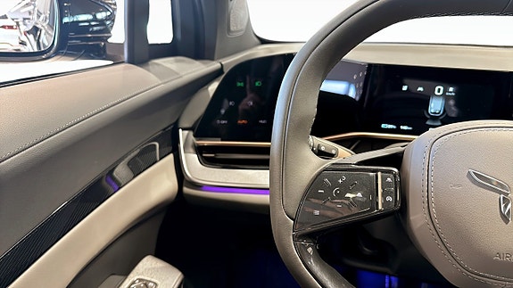 Hongqi EHS7 25 of 26