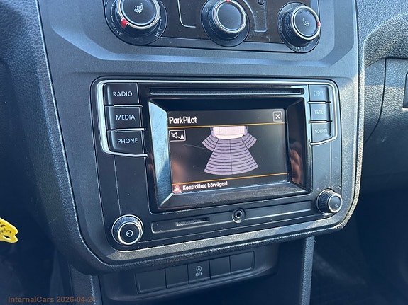 Volkswagen Caddy 18 of 24