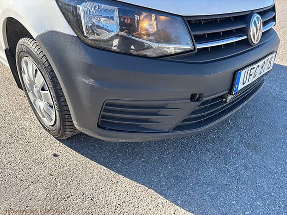 Volkswagen Caddy 19 of 24
